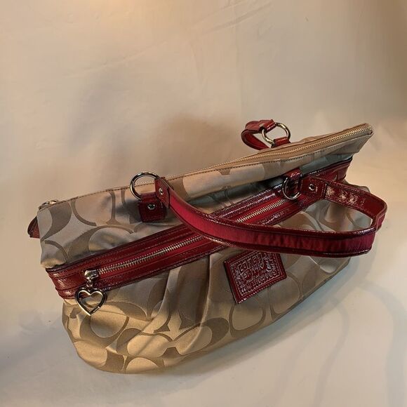 Coach Purse Khaki Red Daisy Signature Sateen Poppy Tote Leather Handles Heart - Picture 2 of 15